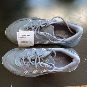 Adidas Ozweego’s